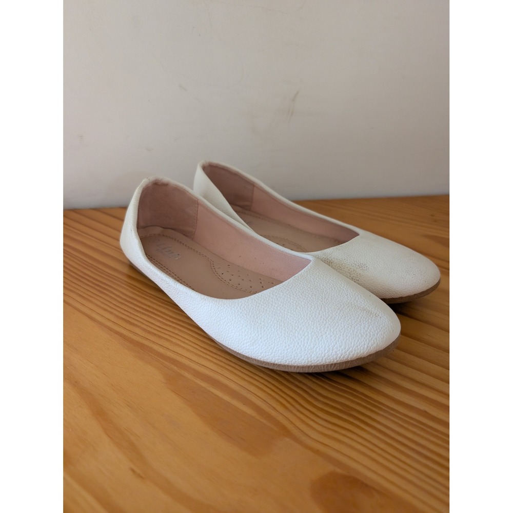 Link Comfort Girls White Textured Ballet Flats Slip On Dress Shoes Size 3